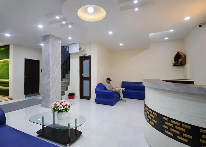 Funky Monkey & Thamel Hostel